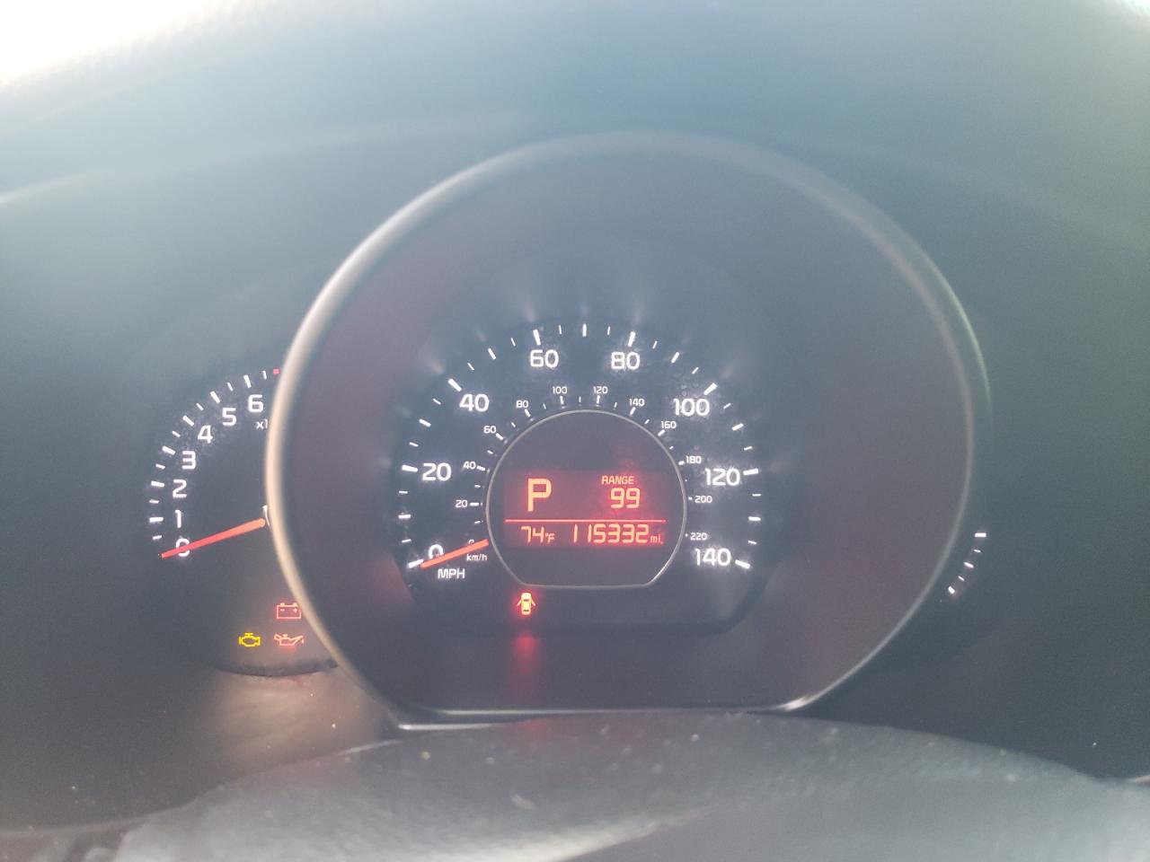 Снимка 8 от търг – 2018 KIA SOUL + с VIN KNDJP3A56J7554079