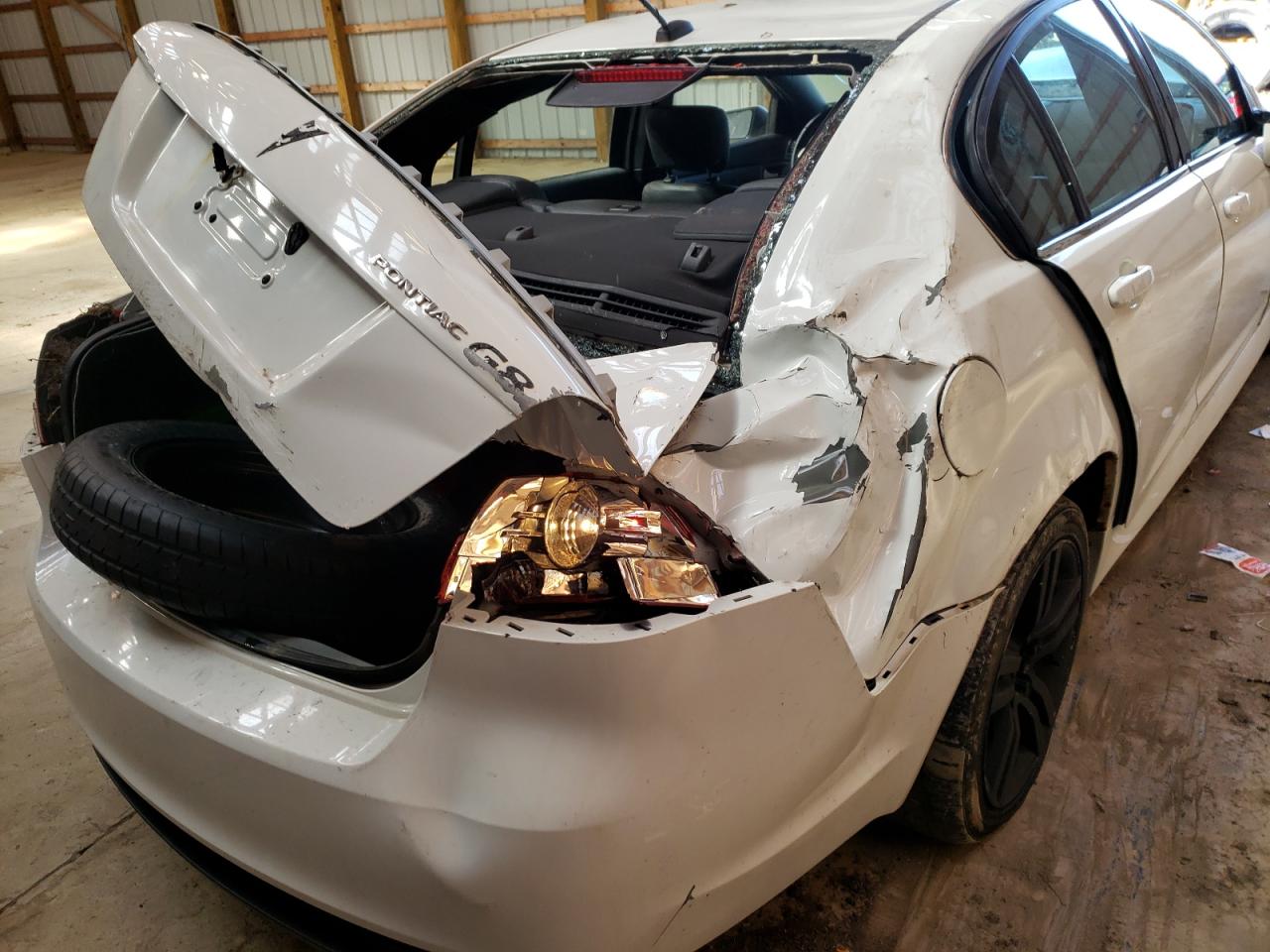 Photo 9 from auction – 2009 PONTIAC G8 with VIN 6G2ER57789L192203