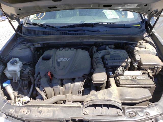 Photo 7 from auction – 2013 HYUNDAI SONATA SE with VIN 5NPEC4AC3DH581404