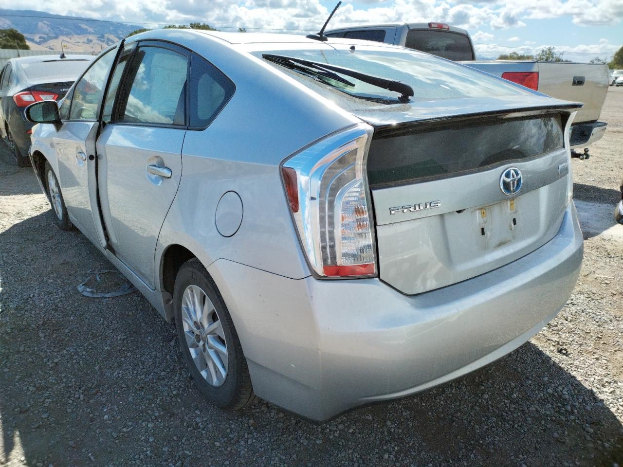 Photo 3 from auction – 2013 TOYOTA PRIUS PLUG with VIN JTDKN3DP9D3040696