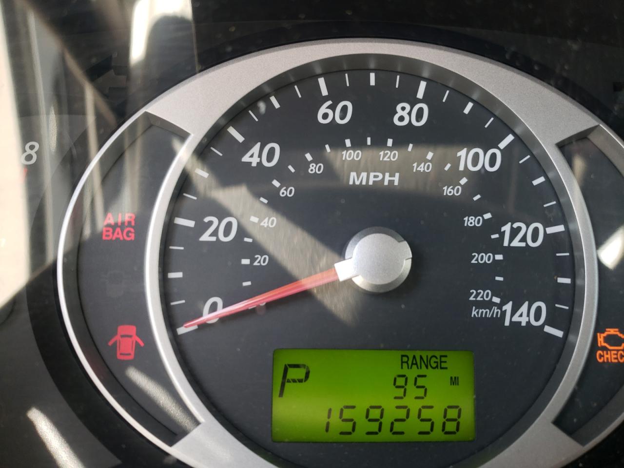 Photo 8 from auction – 2007 HYUNDAI TUCSON SE with VIN KM8JN72D67U616699