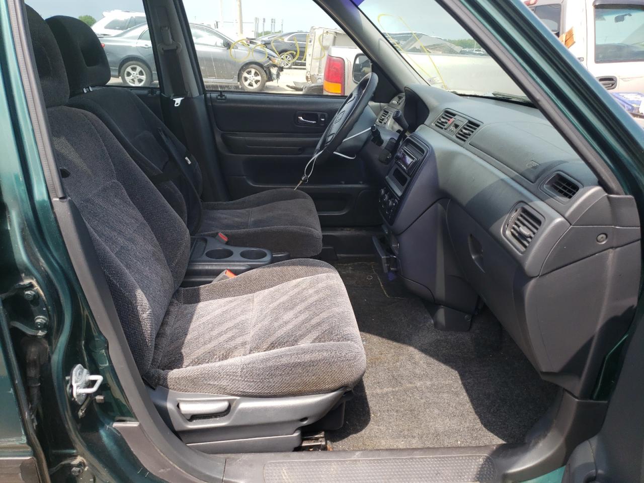 Photo 5 from auction – 2000 HONDA CR-V EX with VIN JHLRD1865YC000969