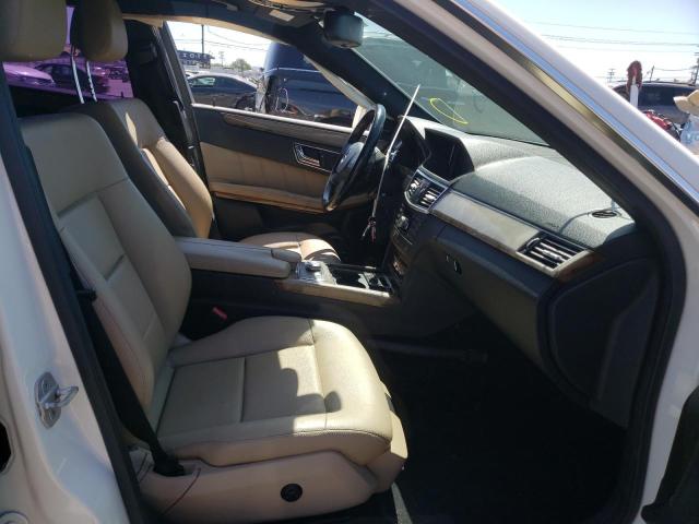 Photo 5 from auction – 2011 MERCEDES-BENZ E 350 with VIN WDDHF5GB2BA313396