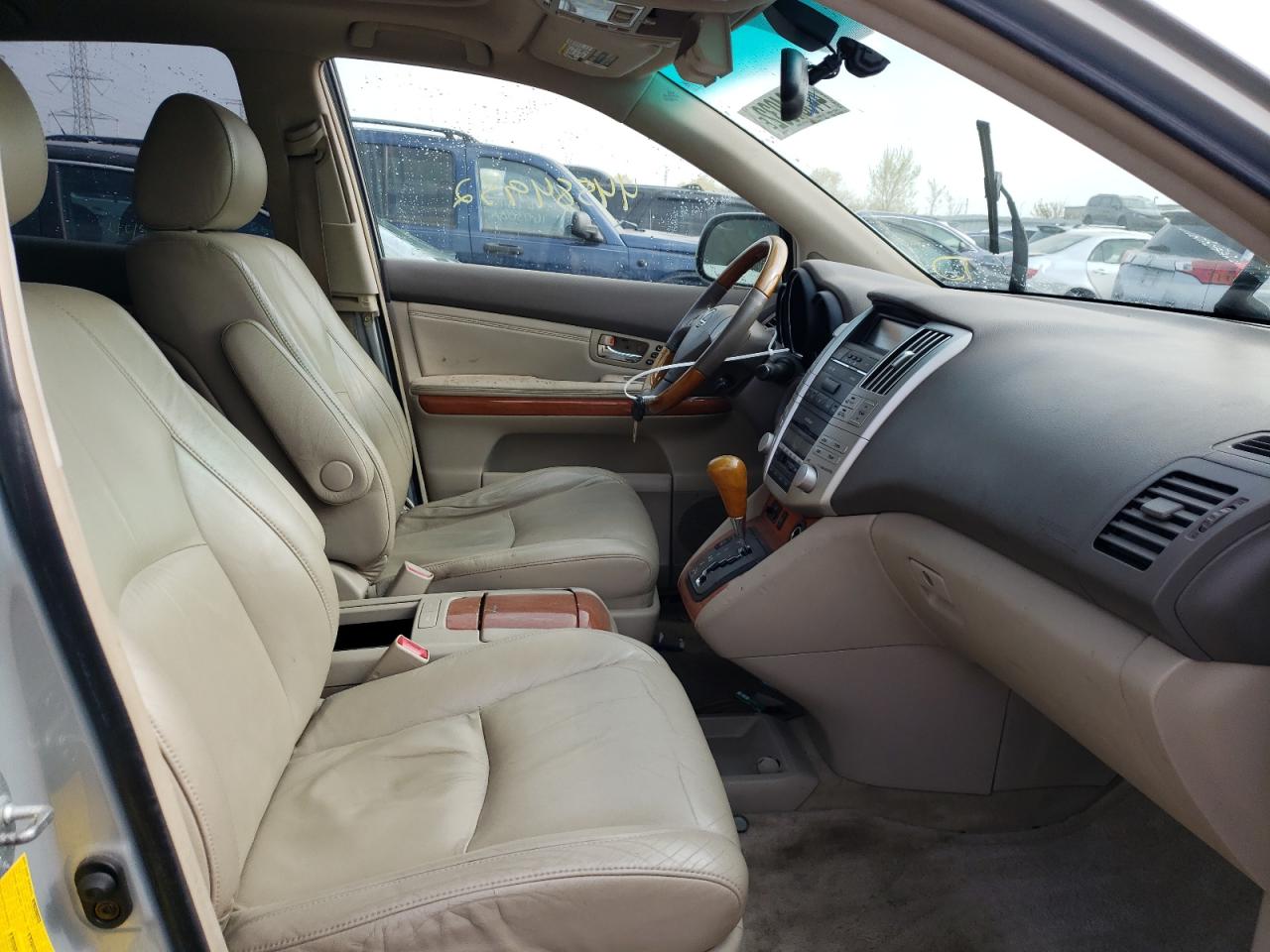Photo 5 from auction – 2004 LEXUS RX 330 with VIN JTJHA31U340031863