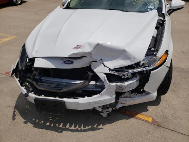 Photo 9 from auction – 2017 FORD FUSION S with VIN 3FA6P0G75HR342277
