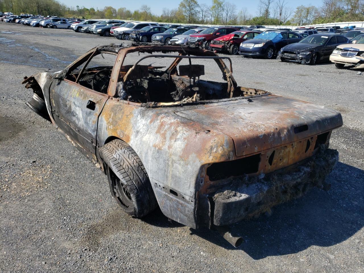 Photo 3 from auction – 1991 MAZDA RX7 with VIN JM1FC3525M0903666