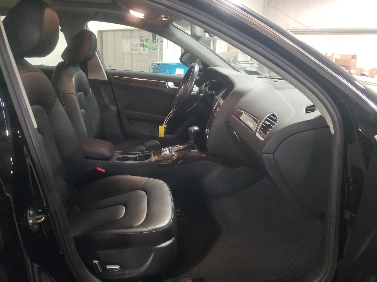 Photo 5 from auction – 2014 AUDI A4 PREMIUM with VIN WAUFFAFL0EN033040