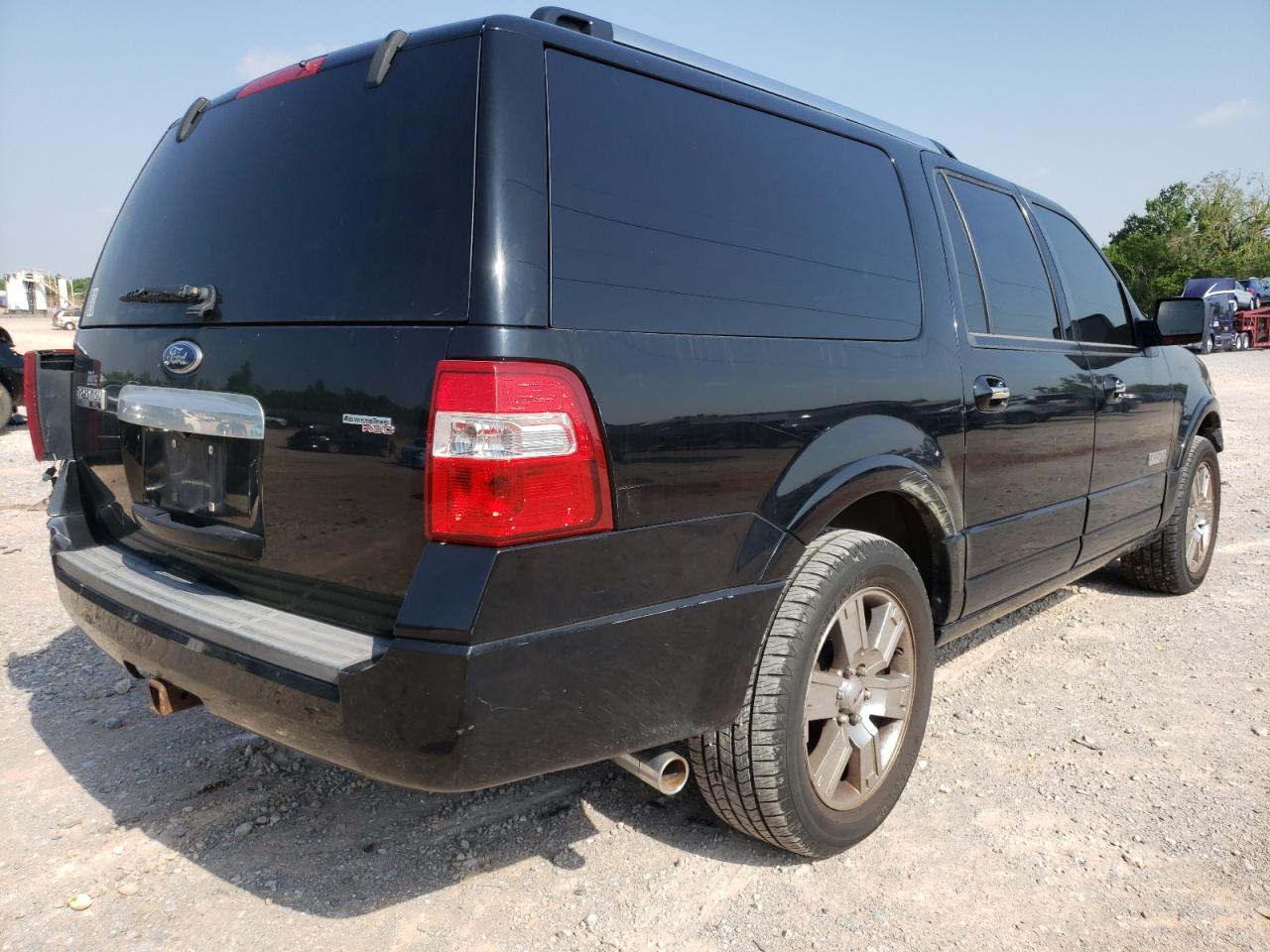 Photo 4 from auction – 2008 FORD EXPEDITION with VIN 1FMFK19568LA43014