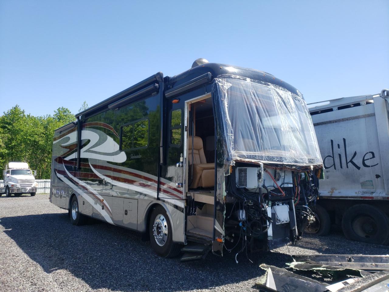 ROADMASTER RAIL MTRHM 2013 with VIN 51Z4D5348D4060072 - Photo from auction