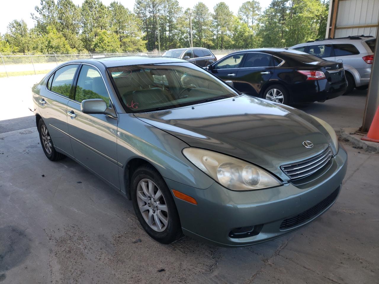 LEXUS ES 300 2003 with VIN JTHBF30GX30099855 - Photo from auction