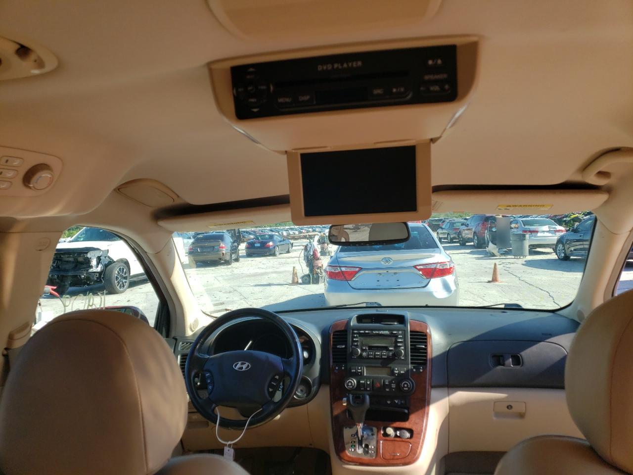 Photo 9 from auction – 2007 HYUNDAI ENTOURAGE with VIN KNDMC233376017148