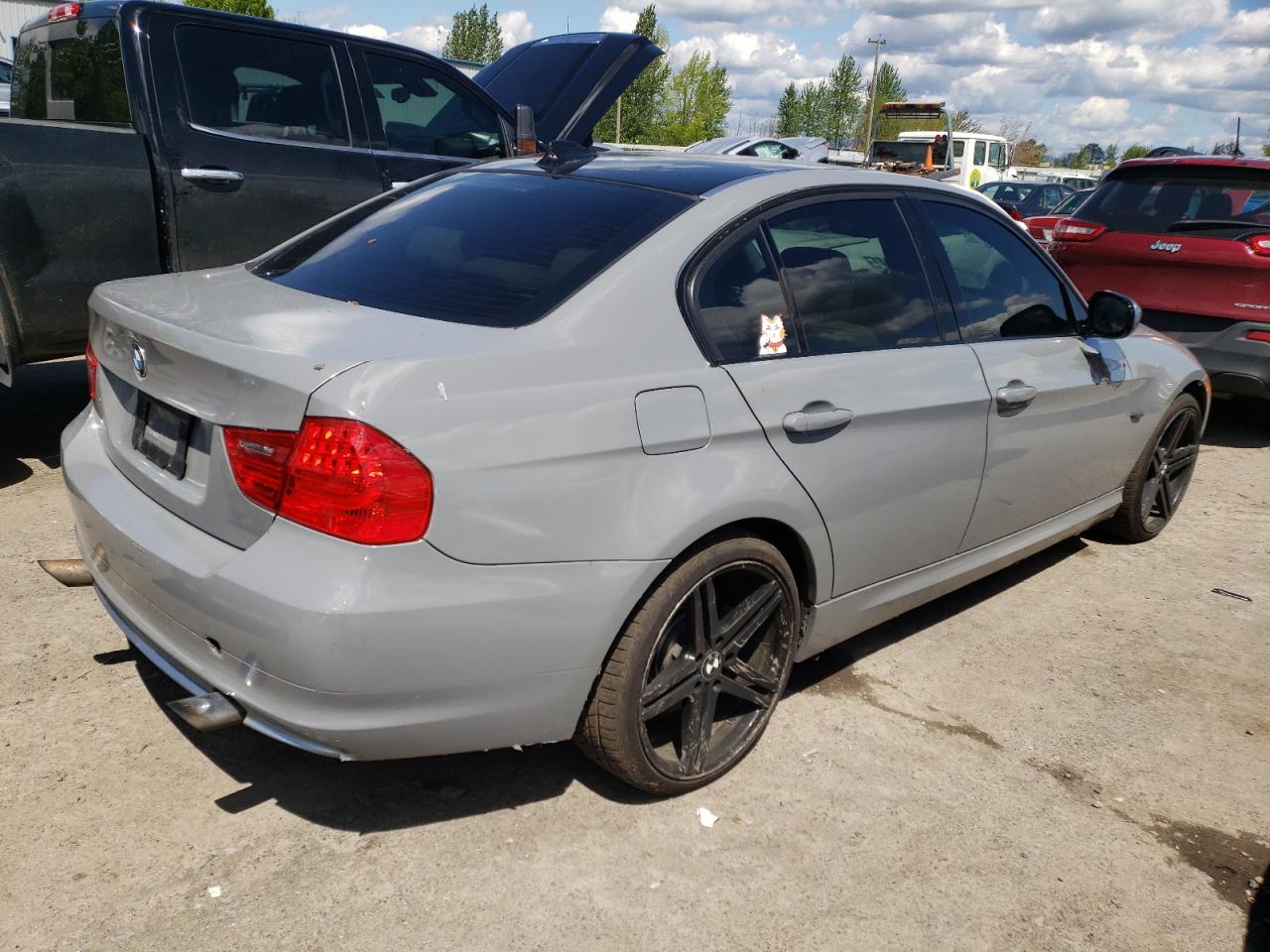 Photo 4 from auction – 2011 BMW 335 XI with VIN WBAPL5C5XBA918410