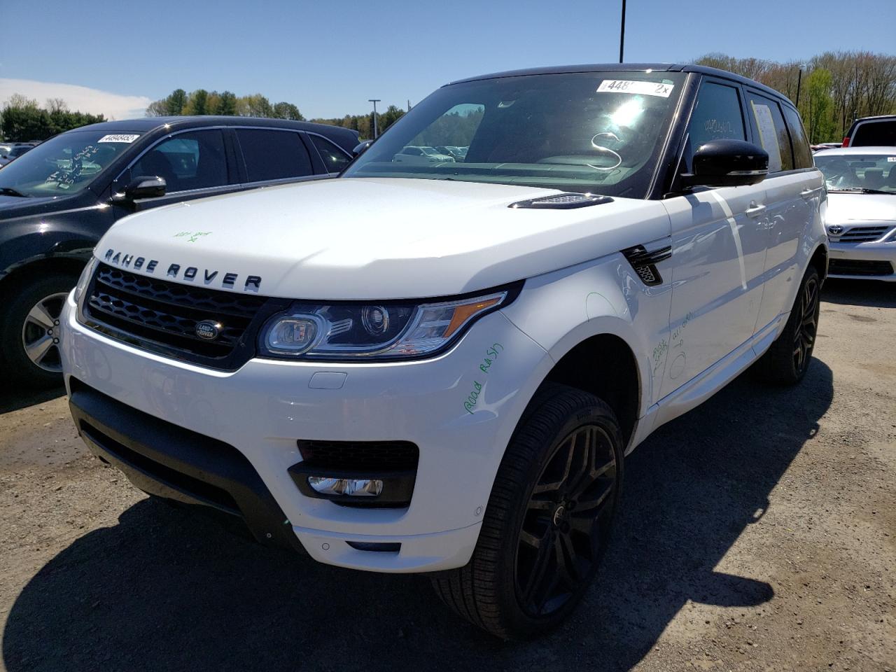 Photo 2 from auction – 2015 LAND ROVER RANGE ROVE with VIN SALWV2TF2FA618276