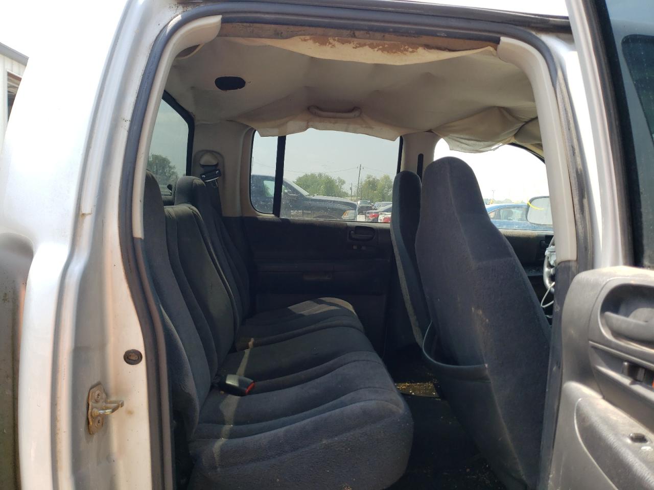 Photo 6 from auction – 2004 DODGE DAKOTA QUA with VIN 1D7HG48N54S680127