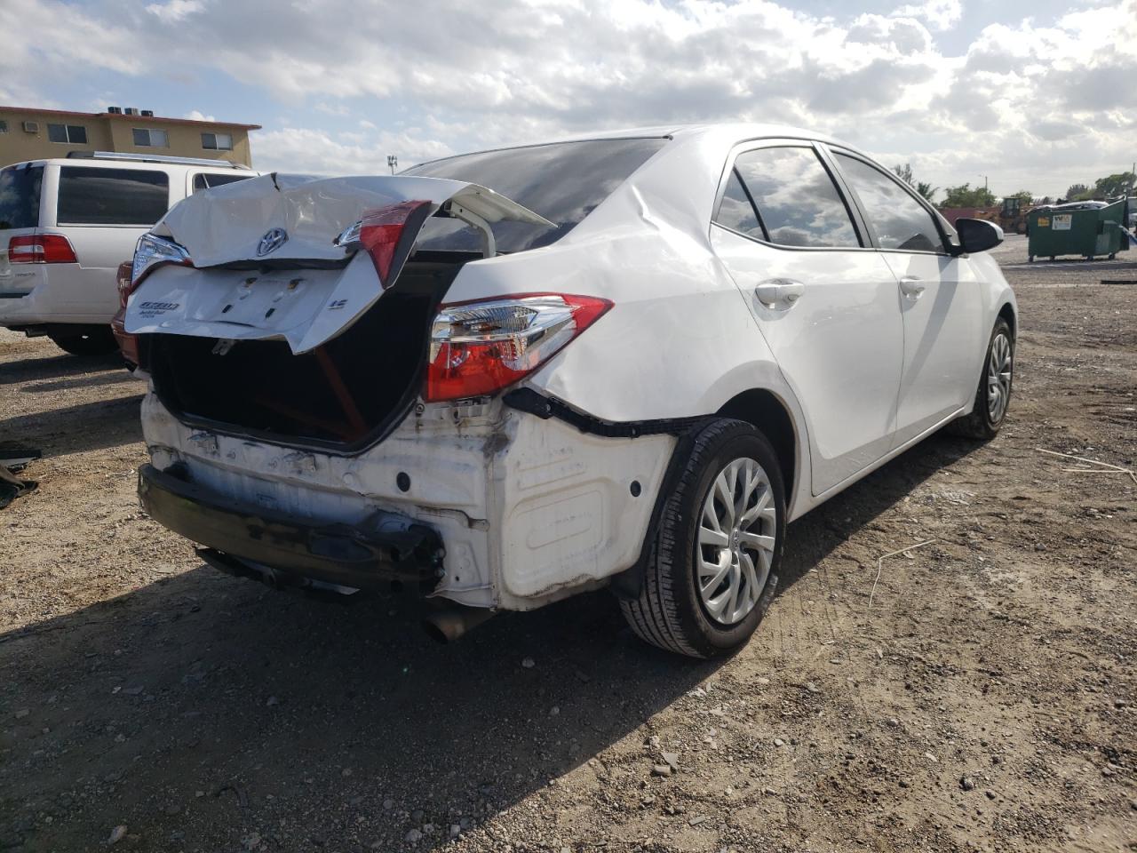Photo 4 from auction – 2017 TOYOTA COROLLA L with VIN 2T1BURHE3HC751483