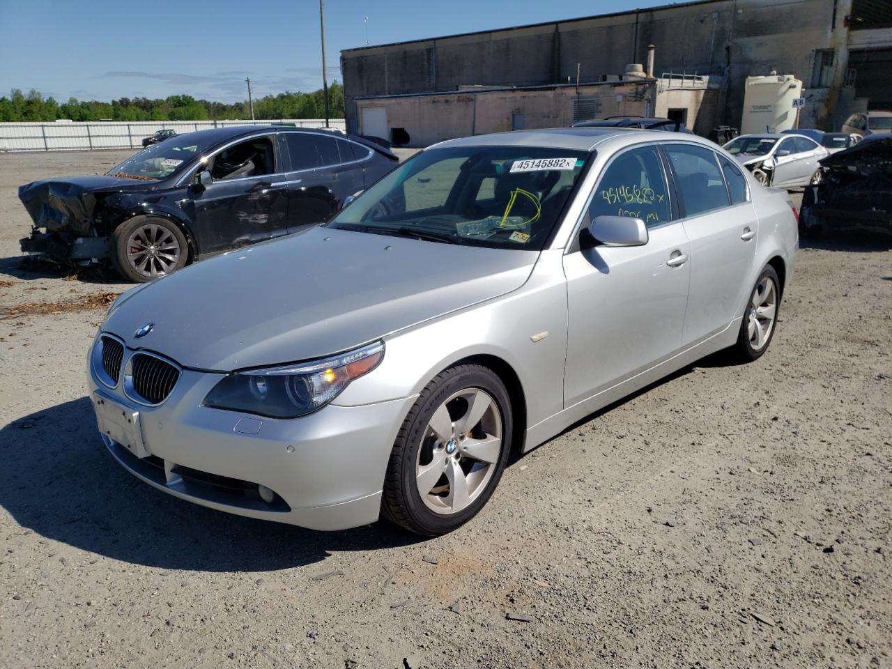 Photo 2 from auction – 2007 BMW 530 I with VIN WBANE73557CM51311