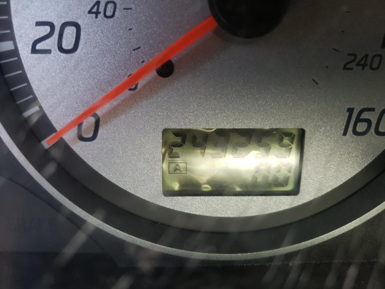 Photo 8 from auction – 2003 NISSAN MAXIMA GLE with VIN JN1DA31D83T506604