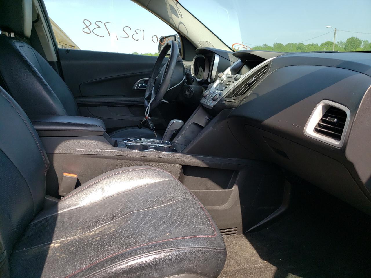 Photo 5 from auction – 2014 CHEVROLET EQUINOX LT with VIN 2GNFLBE31E6143514