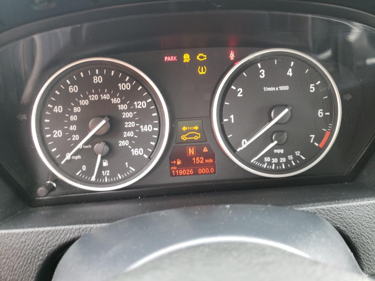 Photo 8 from auction – 2011 BMW X5 XDRIVE5 with VIN 5UXZV8C53BL417336