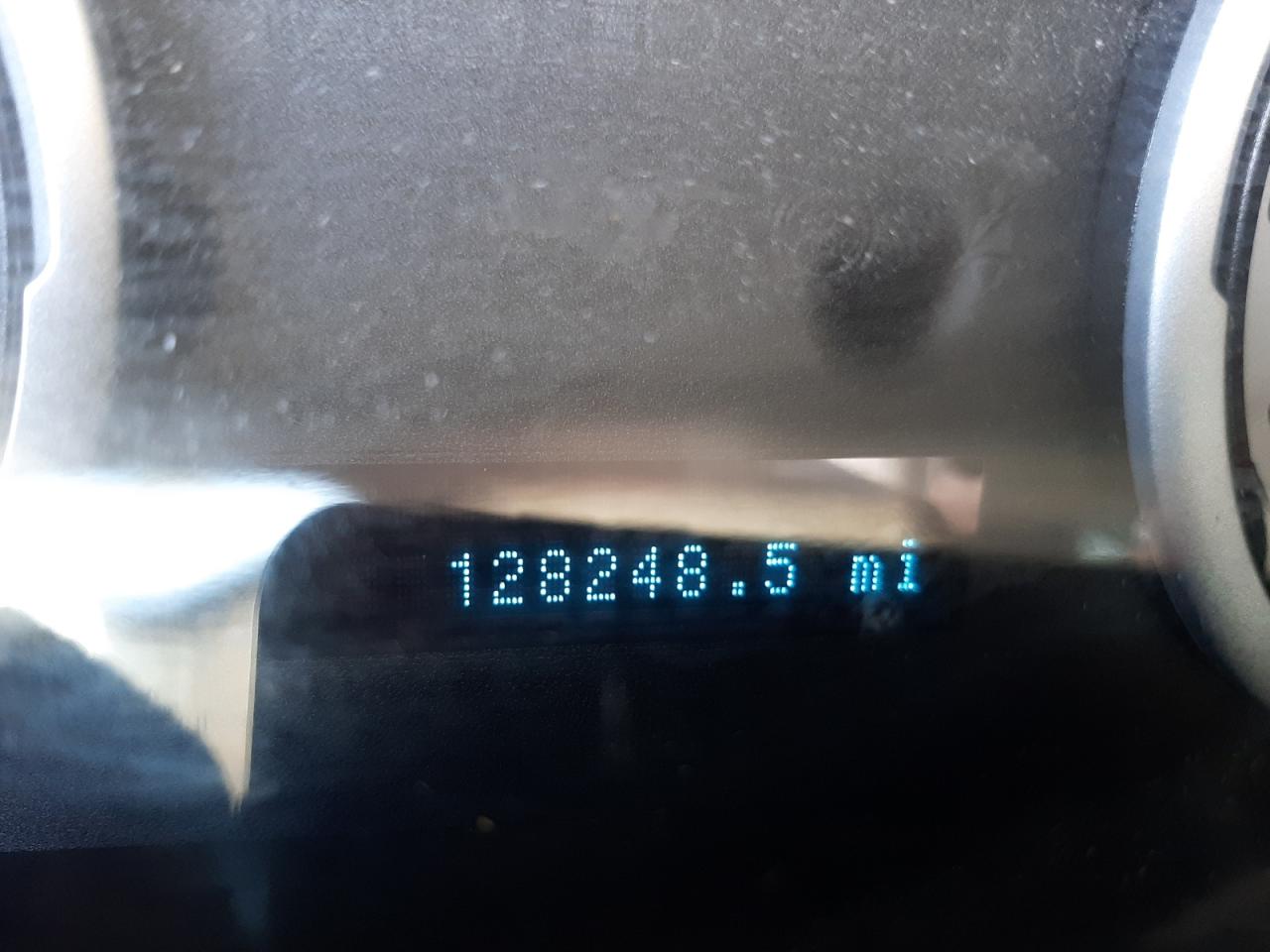Photo 8 from auction – 2011 FORD FOCUS SE with VIN 1FAHP3FN2BW110699