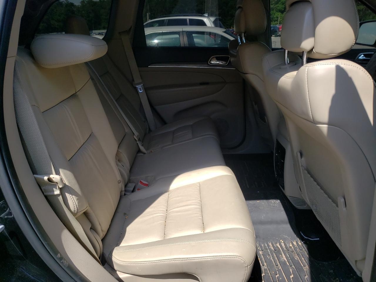 Photo 6 from auction – 2014 JEEP GRAND CHER with VIN 1C4RJEBGXEC107591