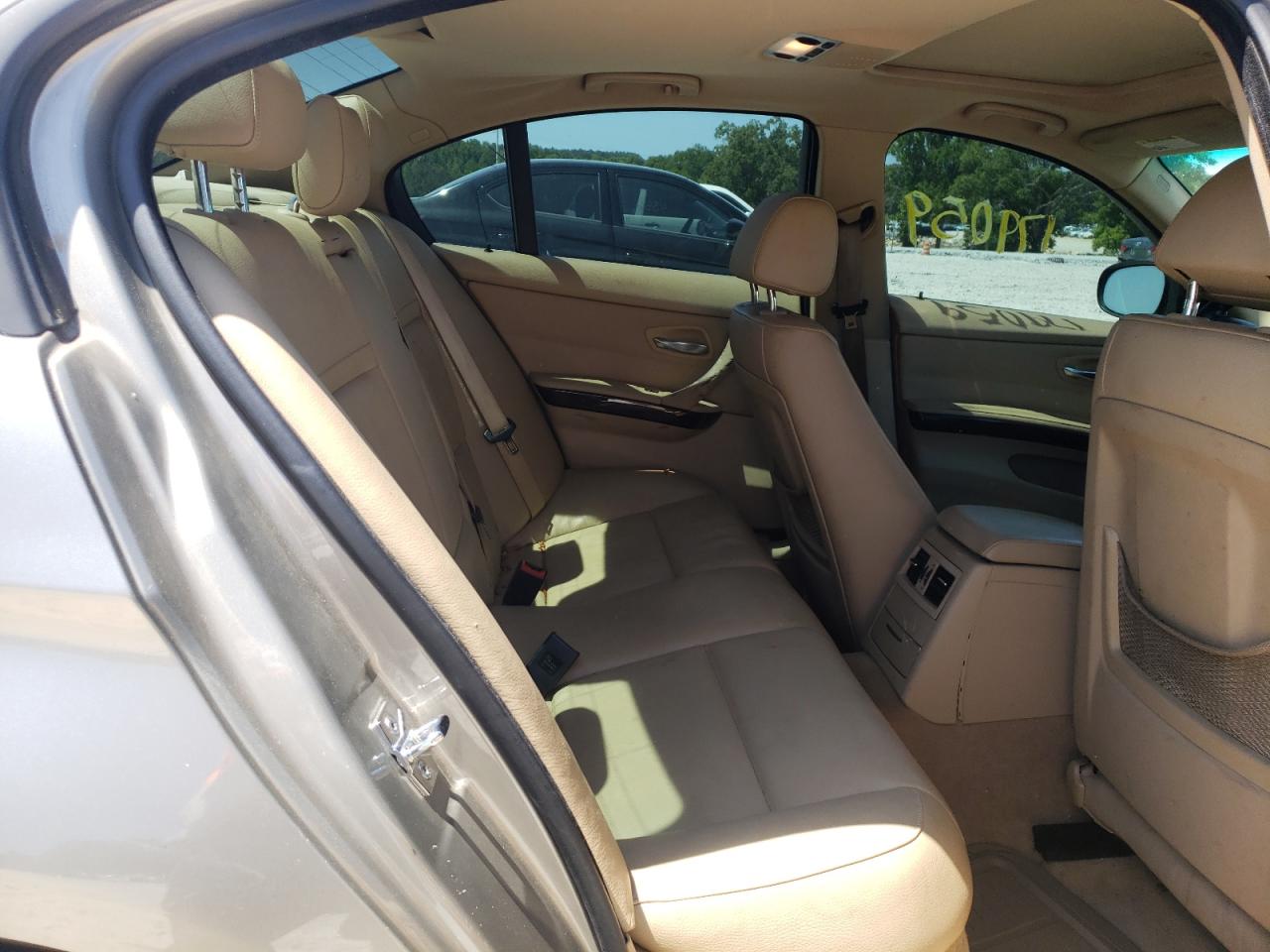 Photo 6 from auction – 2009 BMW 328 I with VIN WBAPH77529NM28795