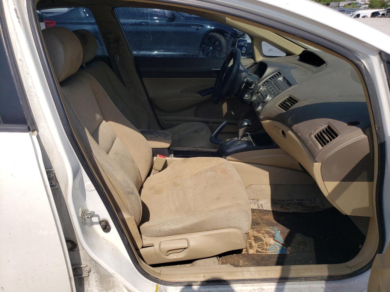 Photo 5 from auction – 2008 HONDA CIVIC LX with VIN 2HGFA16518H356501