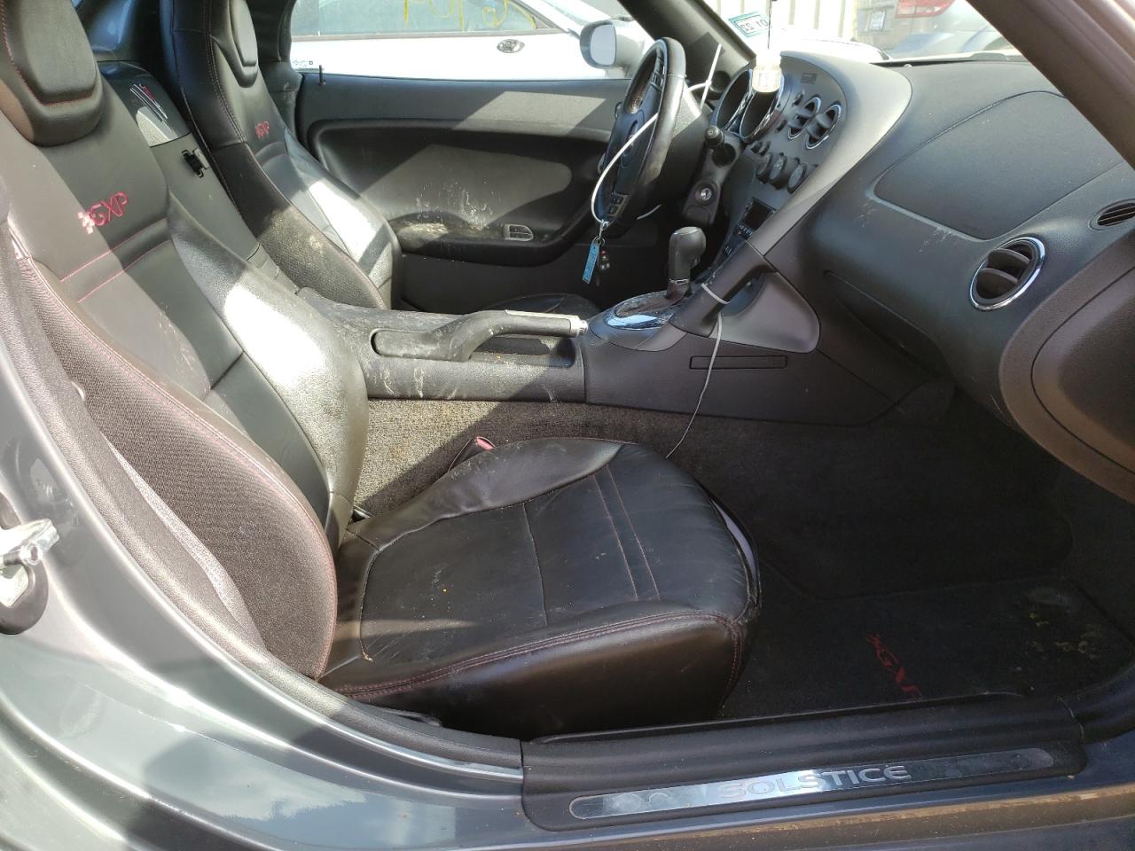Photo 5 from auction – 2009 PONTIAC SOLSTICE G with VIN 1G2MT35X69Y103202