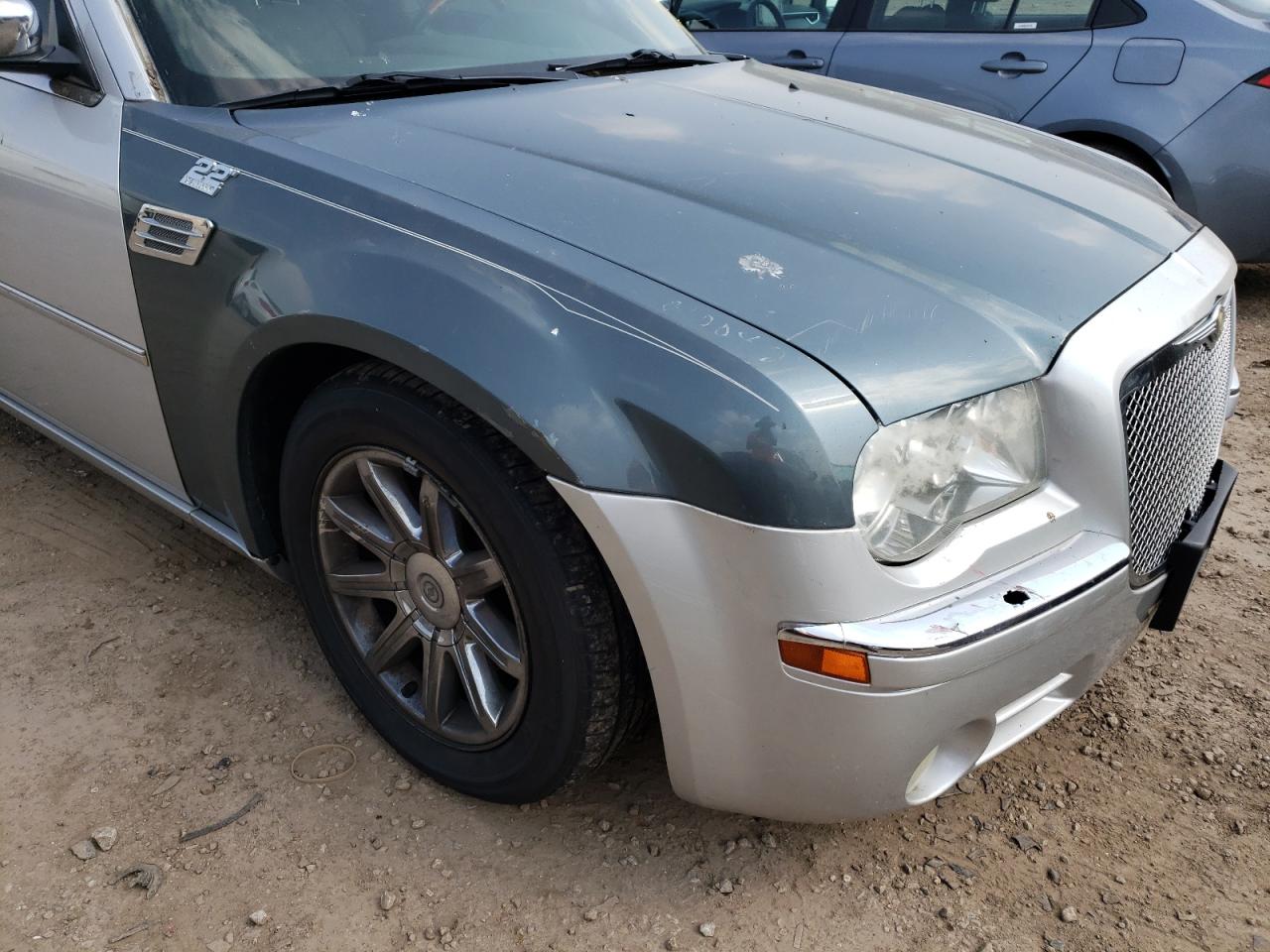 Photo 9 from auction – 2006 CHRYSLER 300C with VIN 2C3LA63H36H187970