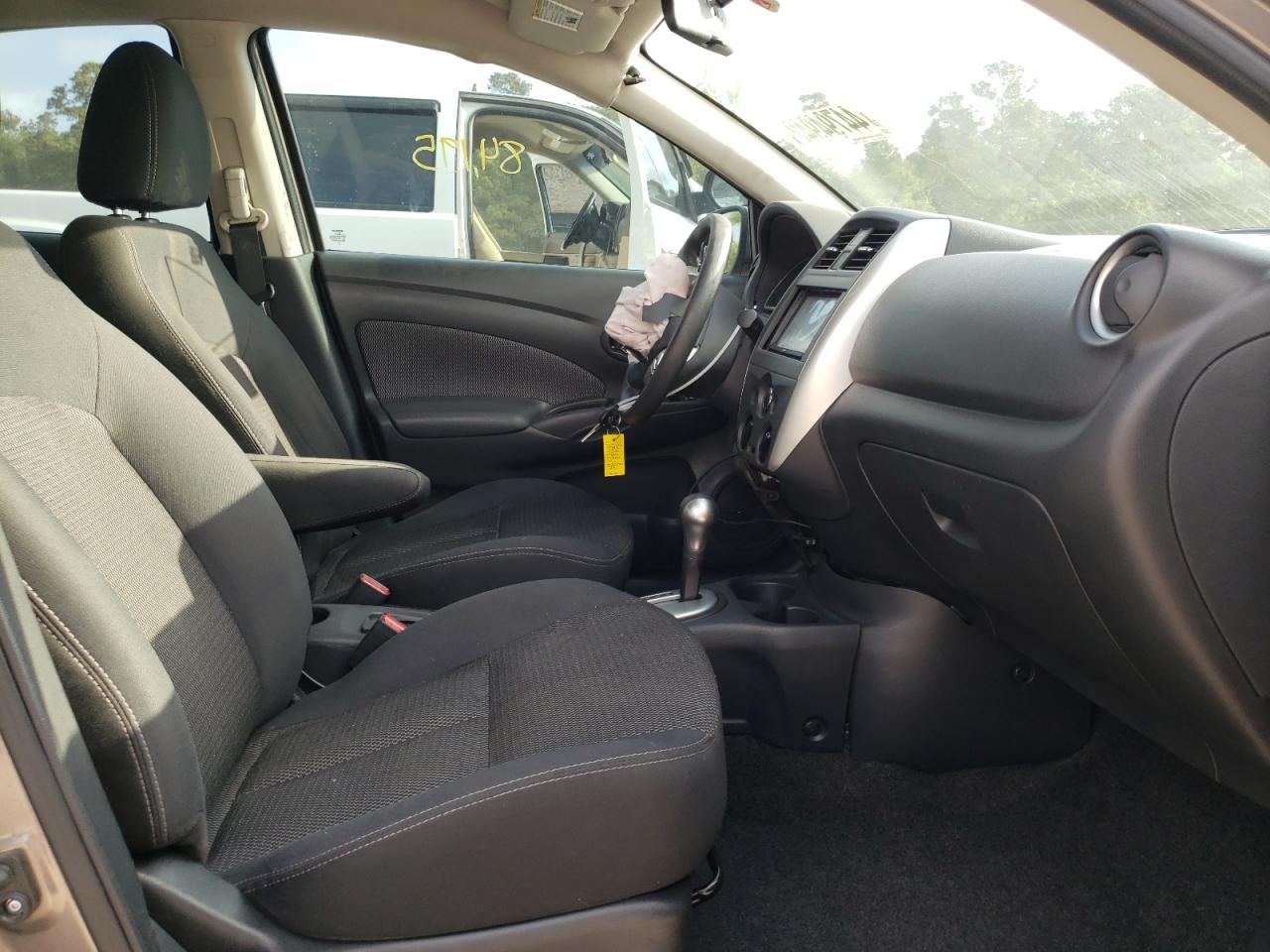 Photo 5 from auction – 2015 NISSAN VERSA S with VIN 3N1CN7AP9FL949578