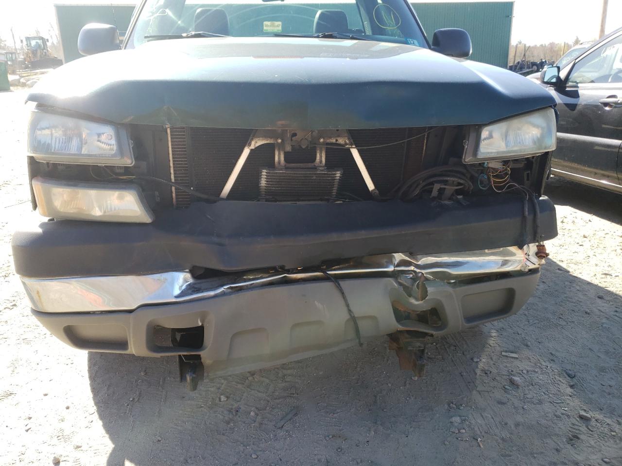 Photo 9 from auction – 2005 CHEVROLET SILVERADO with VIN 1GCHK24U25E210941