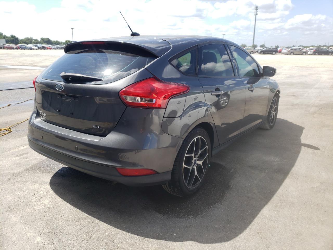Photo 4 from auction – 2017 FORD FOCUS SEL with VIN 1FADP3M2XHL202385