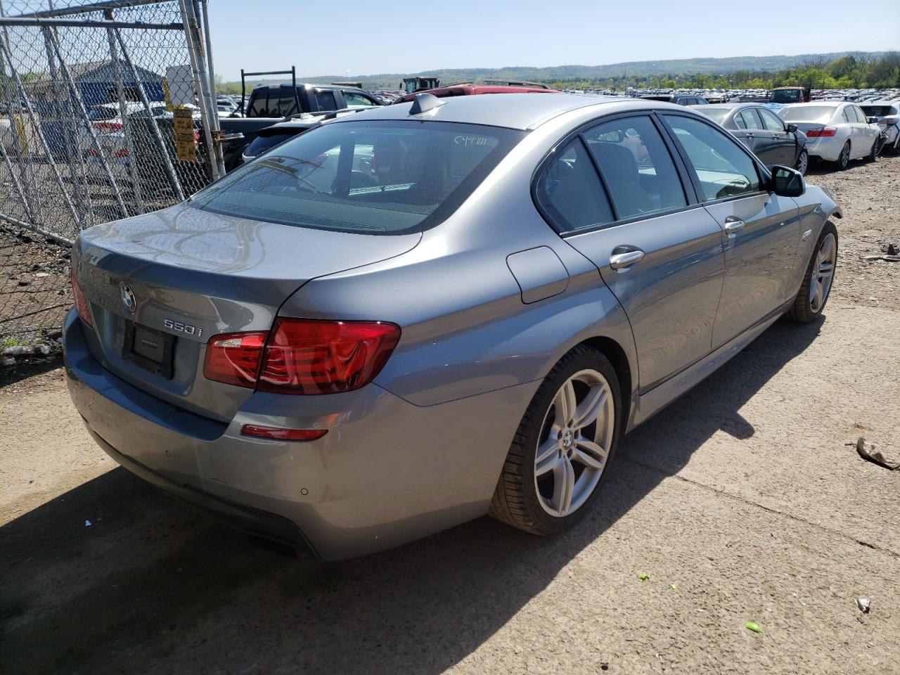 Photo 4 from auction – 2011 BMW 550 I with VIN WBAFR9C57BC758282