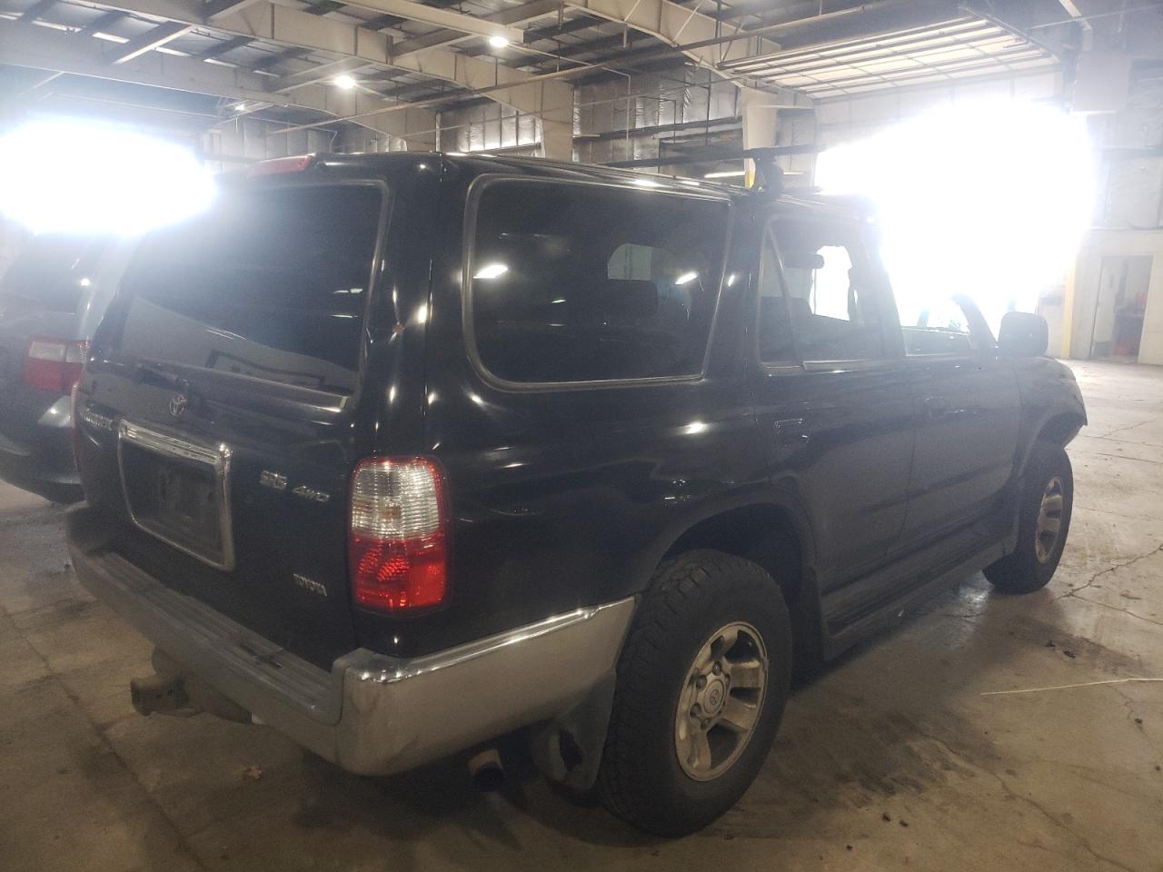 Photo 4 from auction – 2002 TOYOTA 4RUNNER SR with VIN JT3HN86R420384512