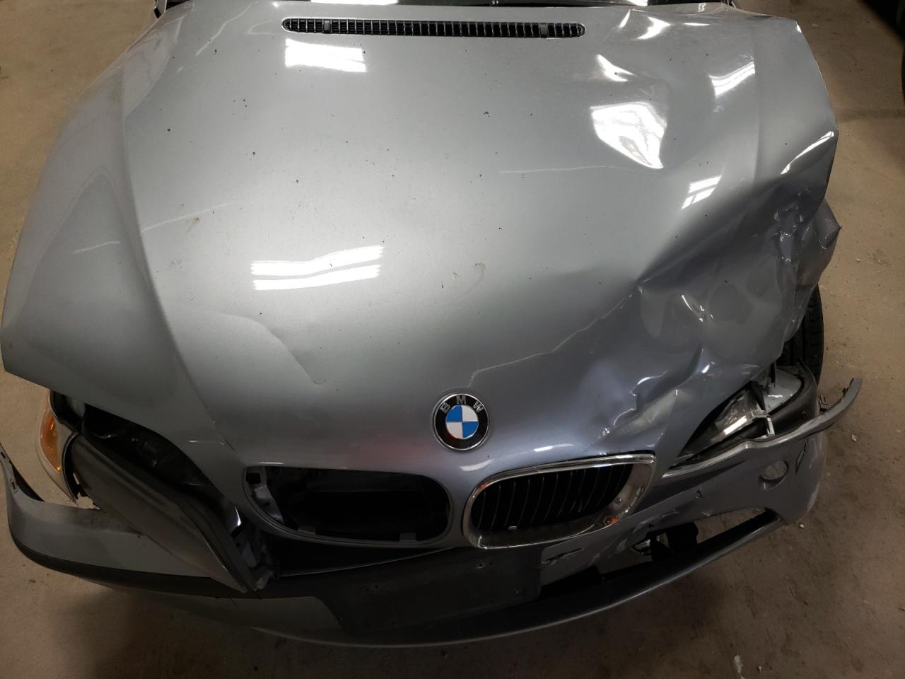 Photo 7 from auction – 2005 BMW 330 XI with VIN WBAEW53455PN39970