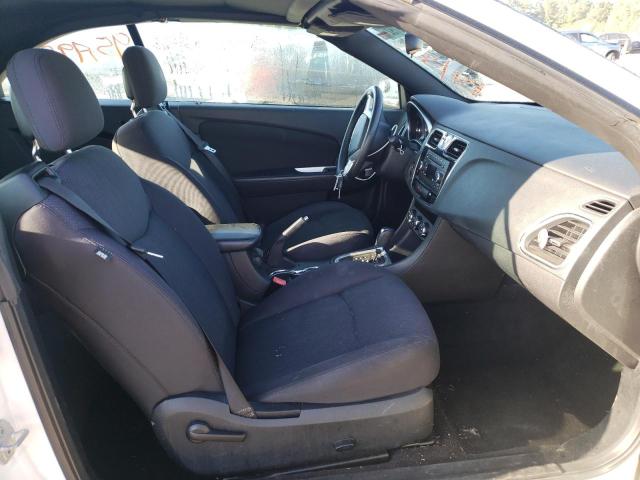 Photo 5 from auction – 2012 CHRYSLER 200 TOURIN with VIN 1C3BCBEB1CN215680