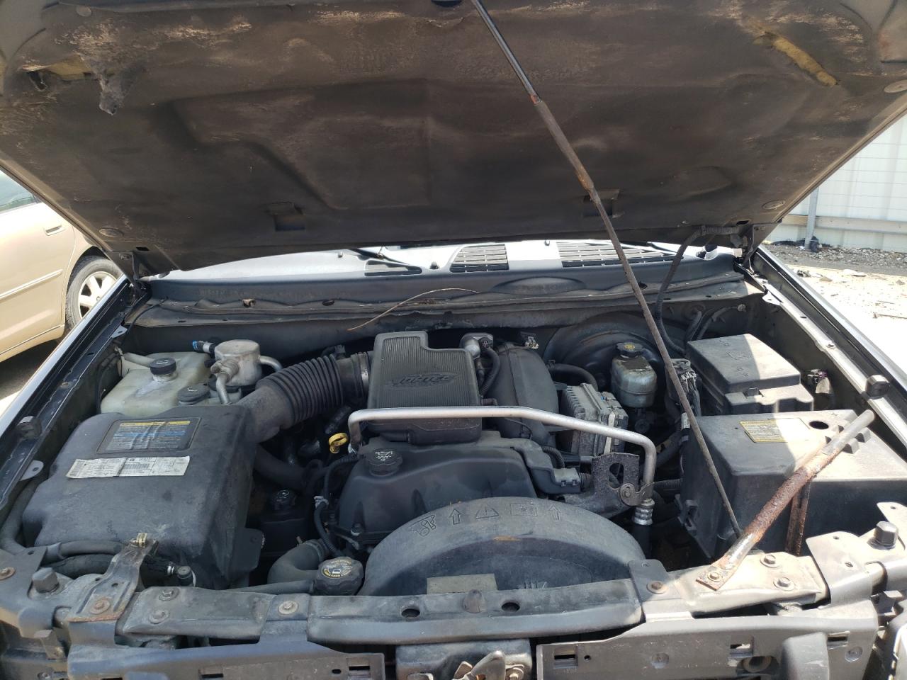 Photo 7 from auction – 2003 GMC ENVOY with VIN 1GKDT13S232380189
