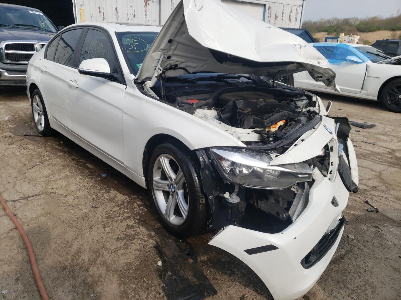 BMW 328 I 2014 with VIN WBA3A5G52ENP30590 - Photo from auction