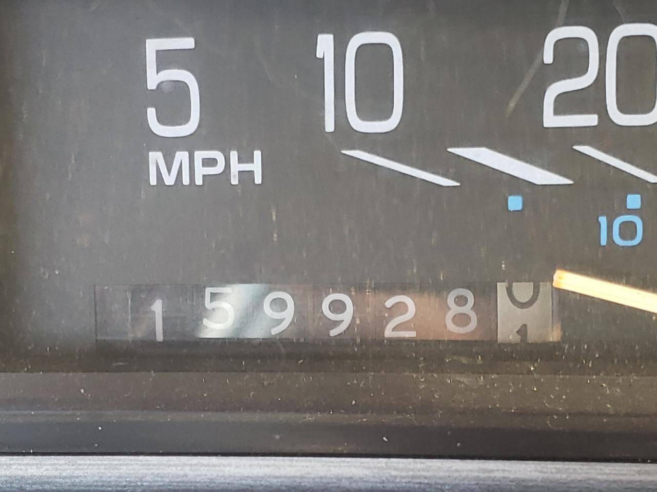 Photo 8 from auction – 1987 OLDSMOBILE 98 REGENCY with VIN 1G3CW5136H4346625
