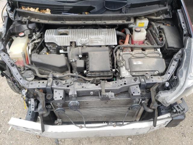Photo 7 from auction – 2015 TOYOTA PRIUS V with VIN JTDZN3EU1FJ036899
