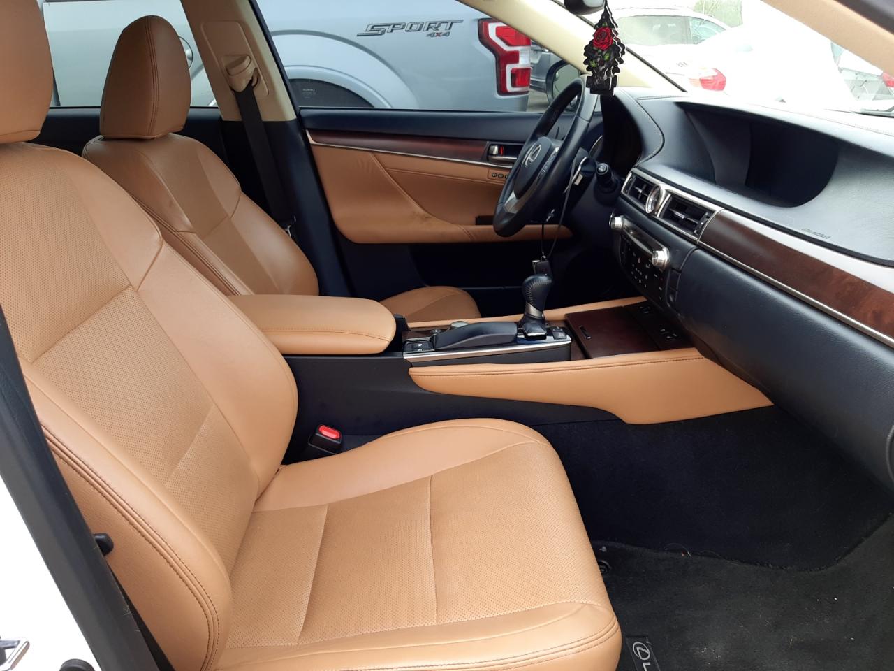 Photo 5 from auction – 2014 LEXUS GS 350 with VIN JTHCE1BL5E5022340