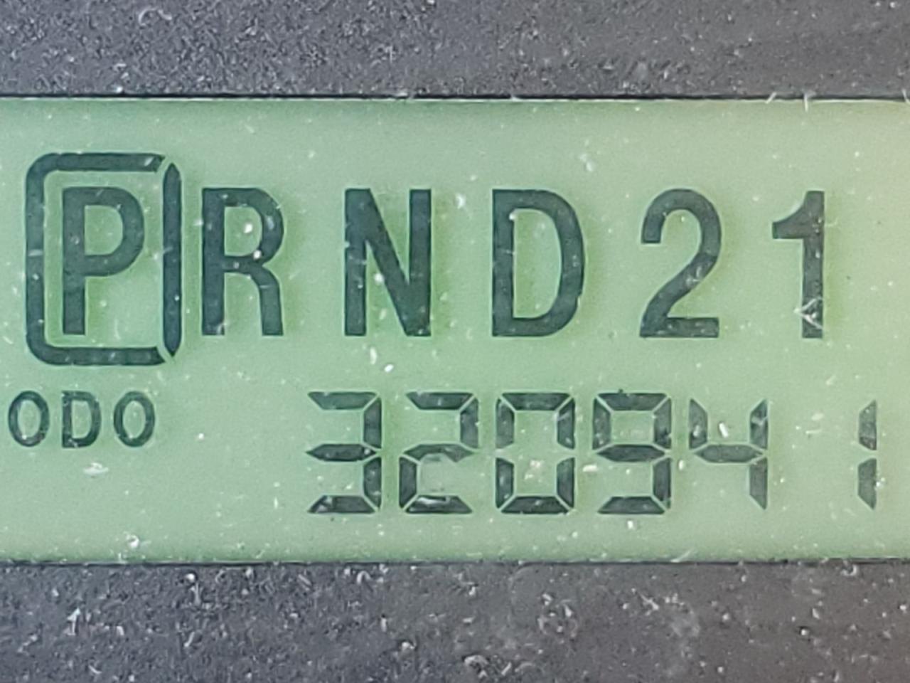 Photo 8 from auction – 2005 MAZDA TRIBUTE I with VIN 4F2YZ02Z55KM17744