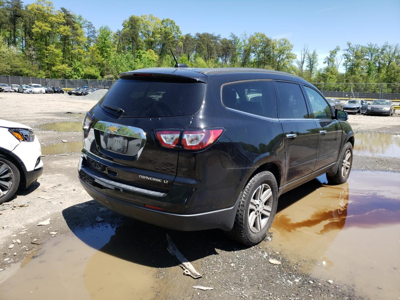 Photo 17 from auction – 2016 CHEVROLET TRAVERSE L with VIN 1GNKVHKD4GJ166655