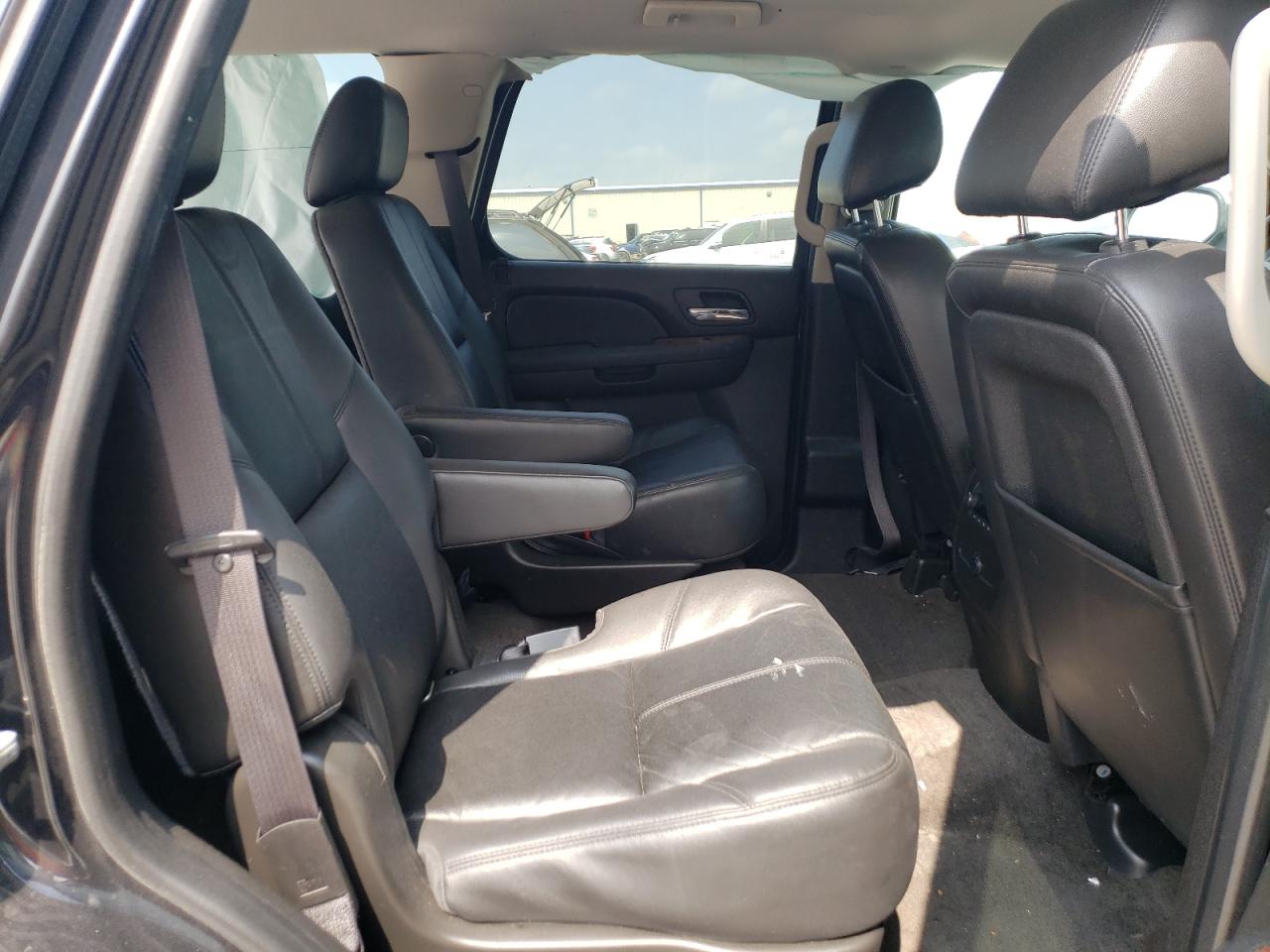 Photo 6 from auction – 2013 CHEVROLET TAHOE C150 with VIN 1GNSCBE00DR149232