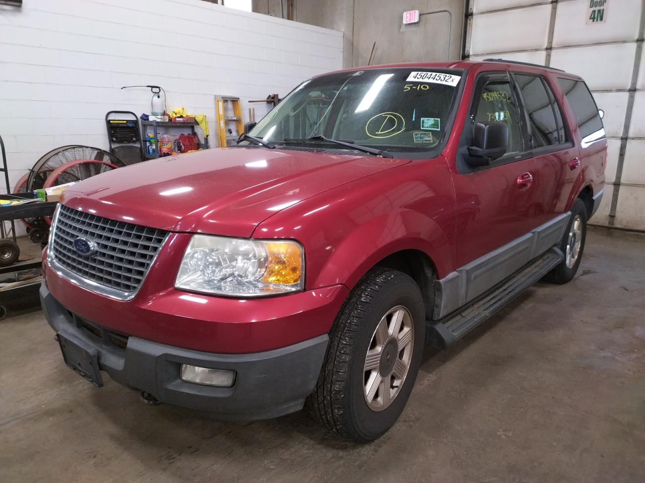 Photo 2 from auction – 2004 FORD EXPEDITION with VIN 1FMFU16L84LB37399