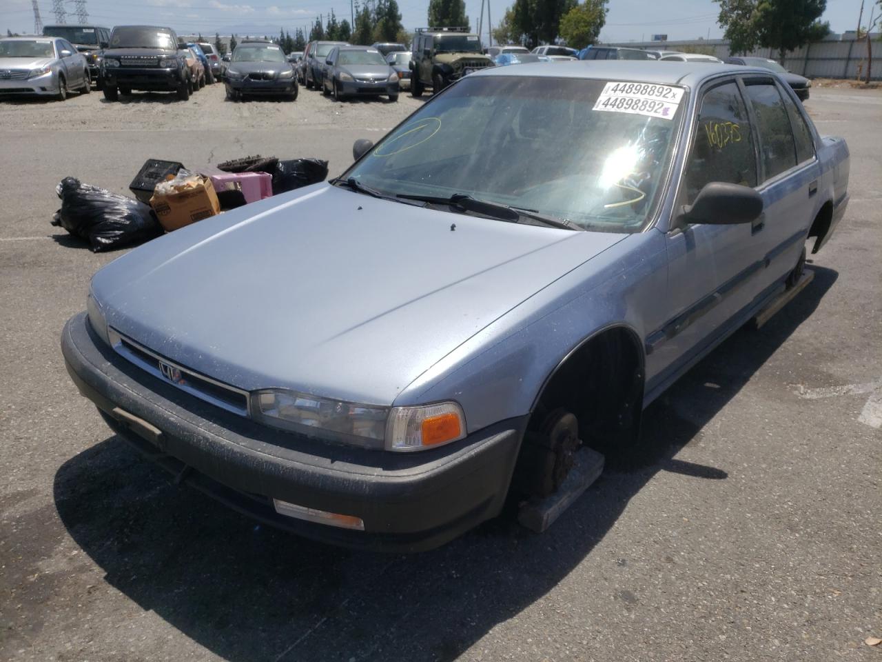 Photo 2 from auction – 1990 HONDA ACCORD DX with VIN JHMCB7641LC105335