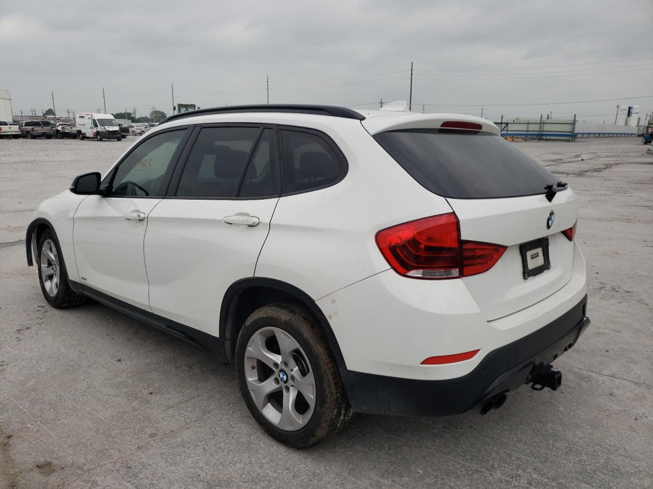 Photo 3 from auction – 2014 BMW X1 XDRIVE2 with VIN WBAVL1C58EVY15998