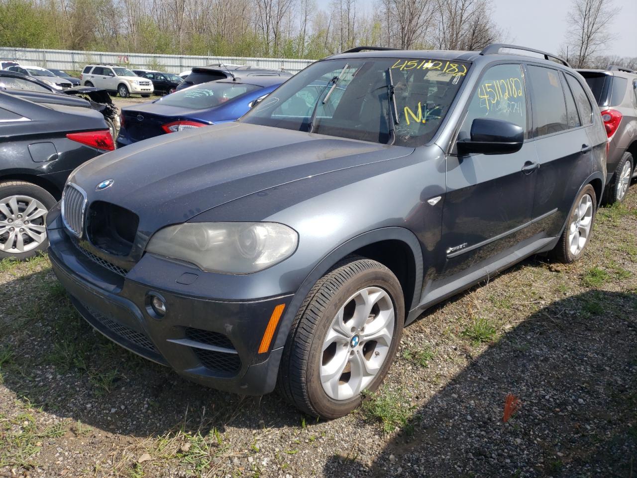 Photo 2 from auction – 2011 BMW X5 XDRIVE5 with VIN 5UXZV8C53BL417336