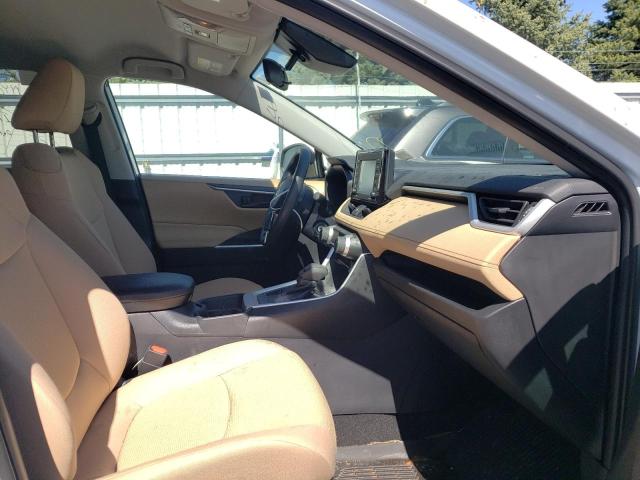 Photo 5 from auction – 2020 TOYOTA RAV4 LE with VIN 2T3G1RFV2LW127285