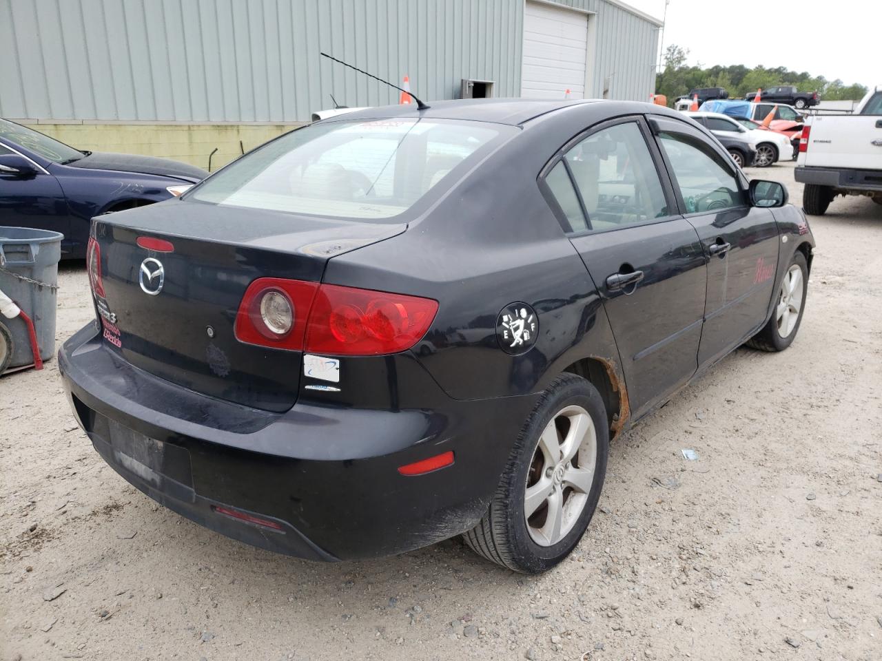 Photo 4 from auction – 2006 MAZDA 3 I with VIN JM1BK12F961437962